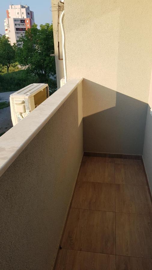 Lux Apartment 蒙塔纳 外观 照片